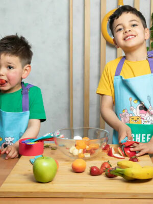 Enfants portant les tabliers en Coton Chefclub Kids